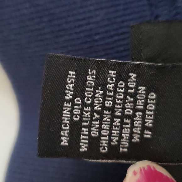 Capris - Picture 3 of 4